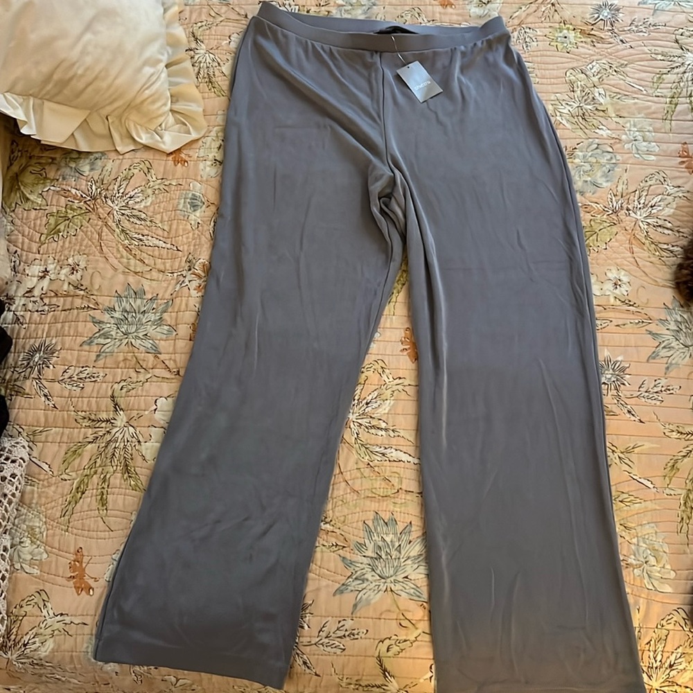 Chicos Essential Pant